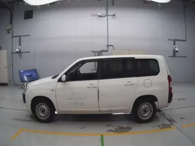 Toyota SUCCEED