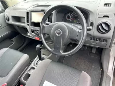 Nissan AD