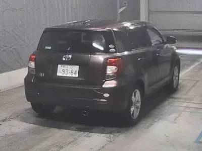 Toyota IST