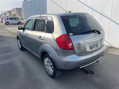 Mazda VERISA