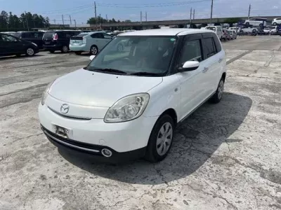 Mazda VERISA