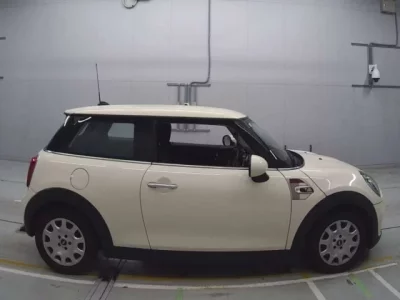 BMW MINI