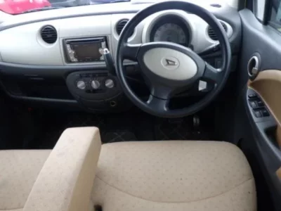 Daihatsu MOVE LATTE