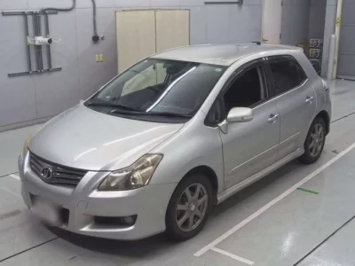Toyota BLADE