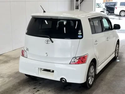 Toyota BB