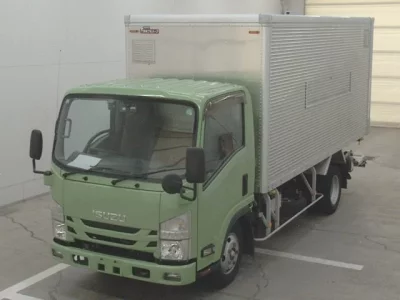 Isuzu ELF