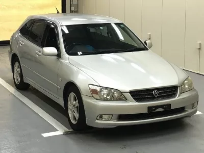Toyota ALTEZZA WAGON