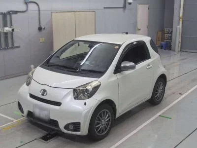 Toyota IQ