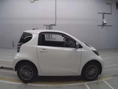 Toyota IQ