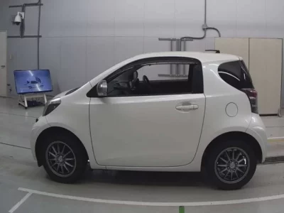 Toyota IQ