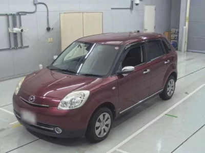 Mazda VERISA