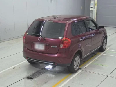 Mazda VERISA