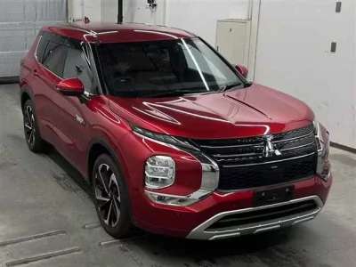 Mitsubishi OUTLANDER PHEV