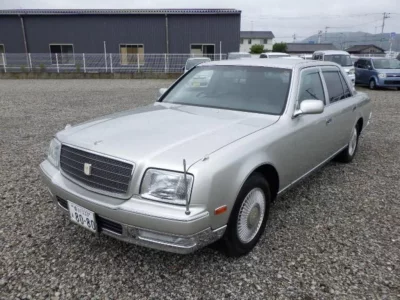 Toyota CENTURY
