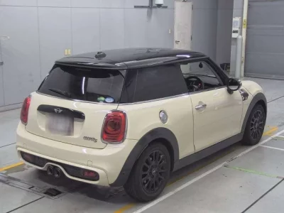 BMW MINI