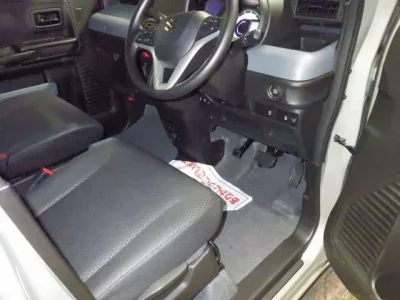 Suzuki SPACIA BASE