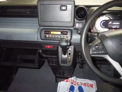 Suzuki SPACIA BASE