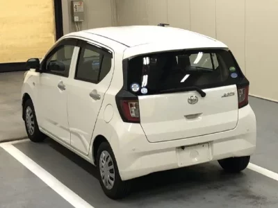 Daihatsu MIRA E S