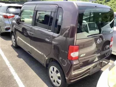 Daihatsu MOVE CONTE