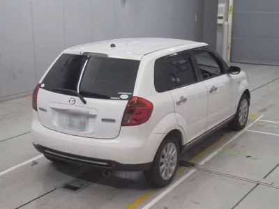 Mazda VERISA