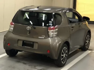 Toyota IQ