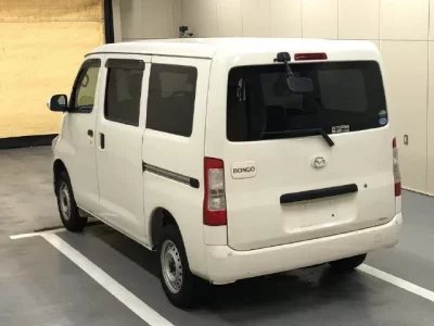Mazda BONGO VAN