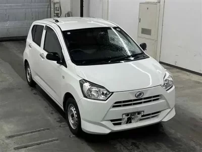 Daihatsu MIRA E S