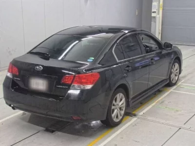 Subaru LEGACY B4