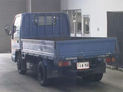 Isuzu ELF