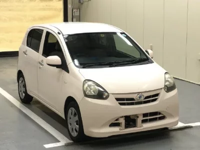 Daihatsu MIRA E S