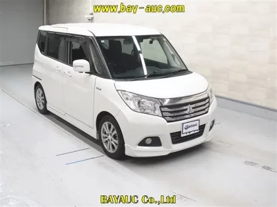 Mitsubishi DELICA D2