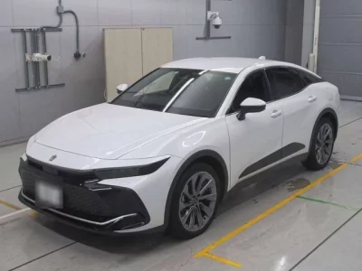 Toyota CROWN CROSSOVER
