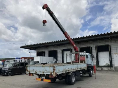 Mitsubishi FUSO FIGHTER