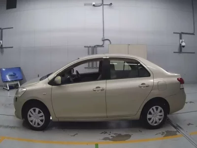 Toyota BELTA