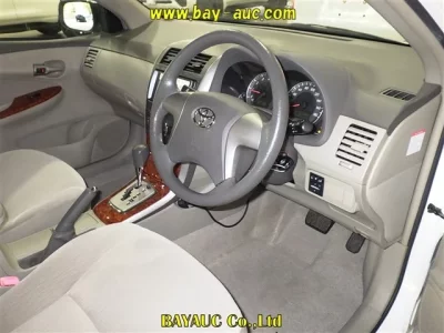 Toyota COROLLA AXIO