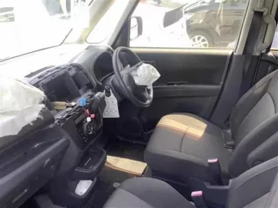Mitsubishi DELICA D2