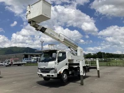 Hino DUTRO