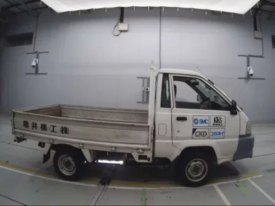 Toyota LITE ACE TRUCK