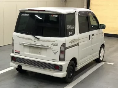 Daihatsu Atrai Wagon