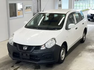 Nissan AD