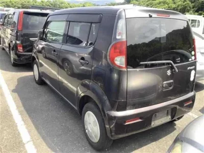 Suzuki MRWAGON