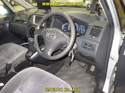 Toyota COROLLA SPACIO