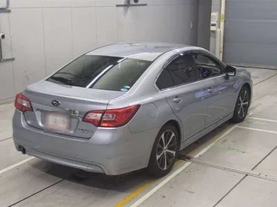 Subaru LEGACY B4