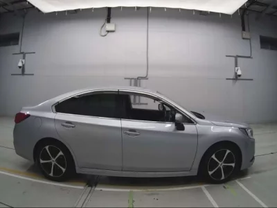 Subaru LEGACY B4