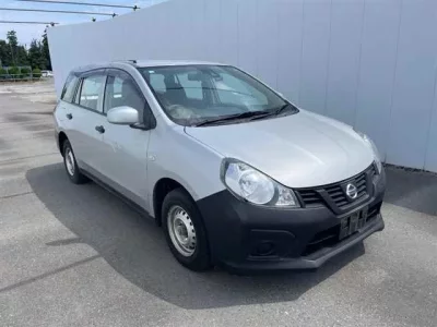 Nissan AD
