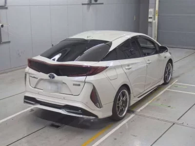 Toyota PRIUS PHV