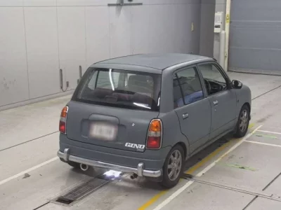 Daihatsu MIRA