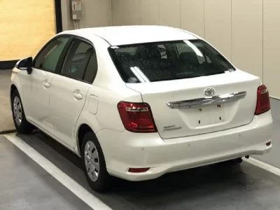 Toyota COROLLA AXIO