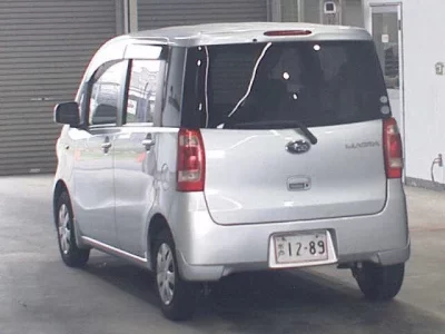 Subaru LUCRA