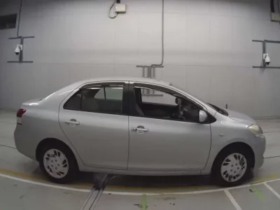 Toyota BELTA